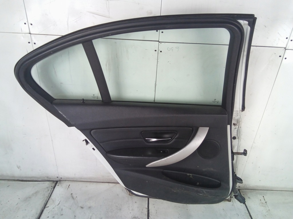 фото №7, K908 дверь левый задняя bmw f30 alpinweiss 3