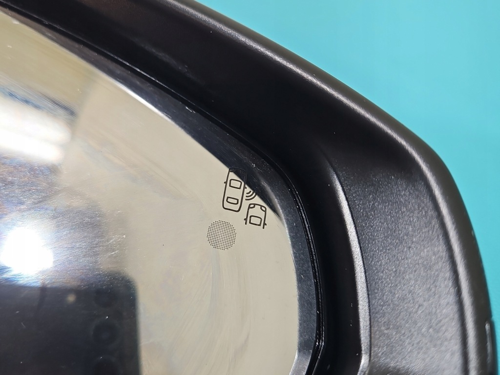 Дзеркало праве peugeot 3008 2 білий kwed європа 16-20 Зі Шроту