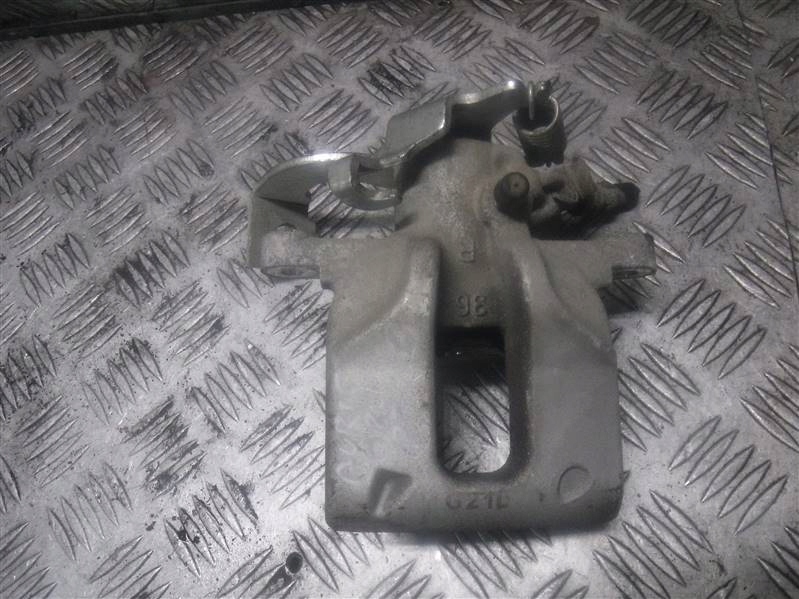 фото №1, Суппорт тормоза правый задняя toyota auris i