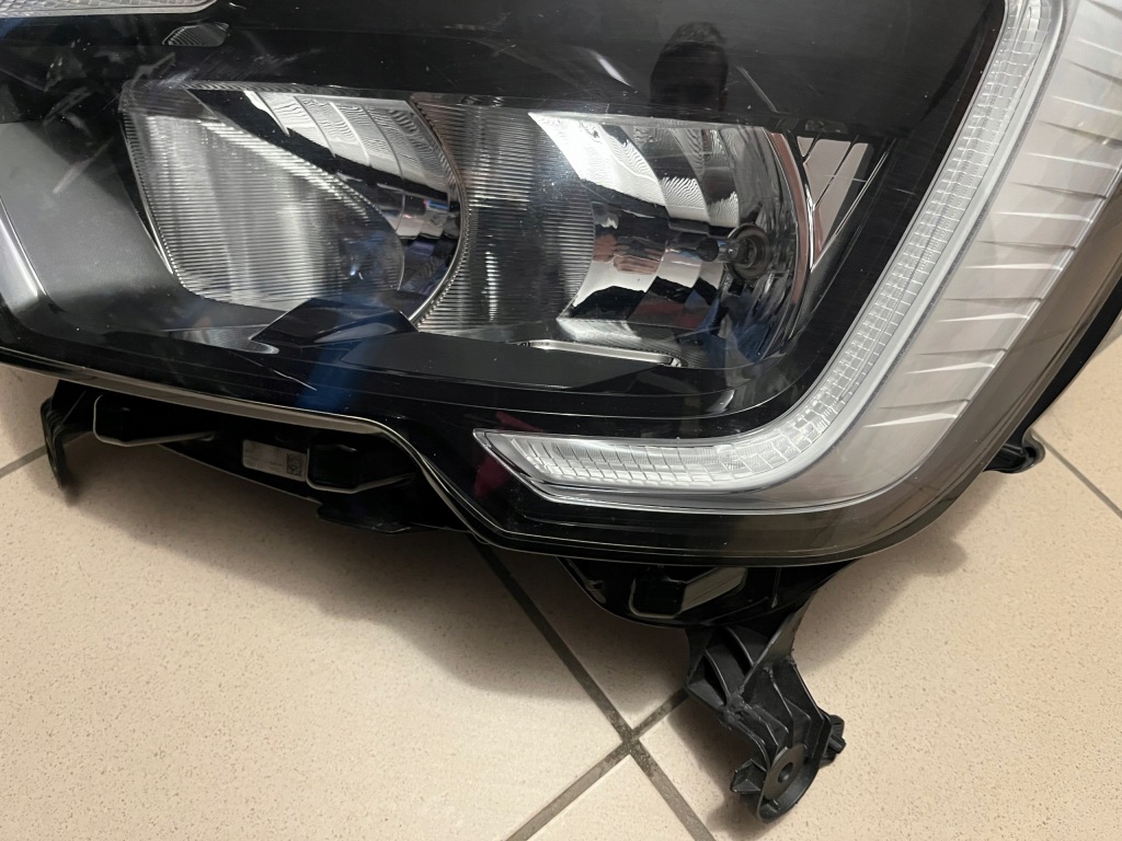 фото №7, Renault master iv 4 led лампа передняя перед левая 260607867r