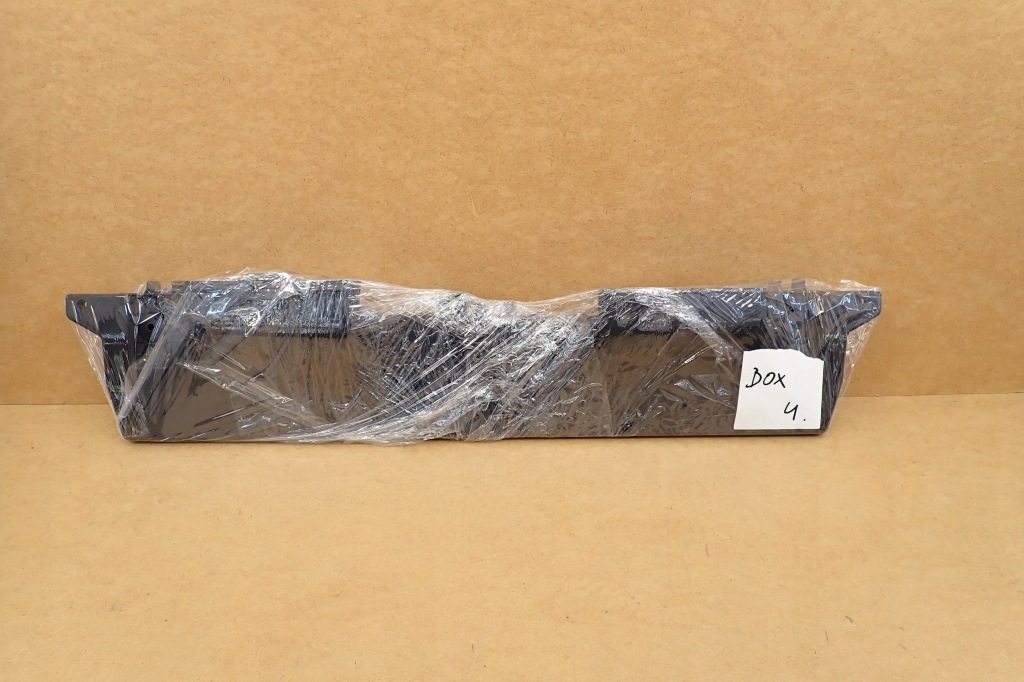 фото №10, Mercedes slk r172 w172 lift 11- pas передний канал воздуха a1725000255 оригинальный номер