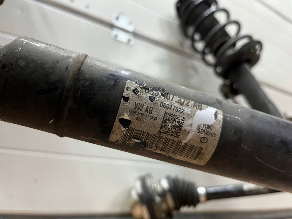 фото №7, Амортизатор vw caddy 2k5 поворотный кулак приводной вал рычаг правый правая поворотный кулак