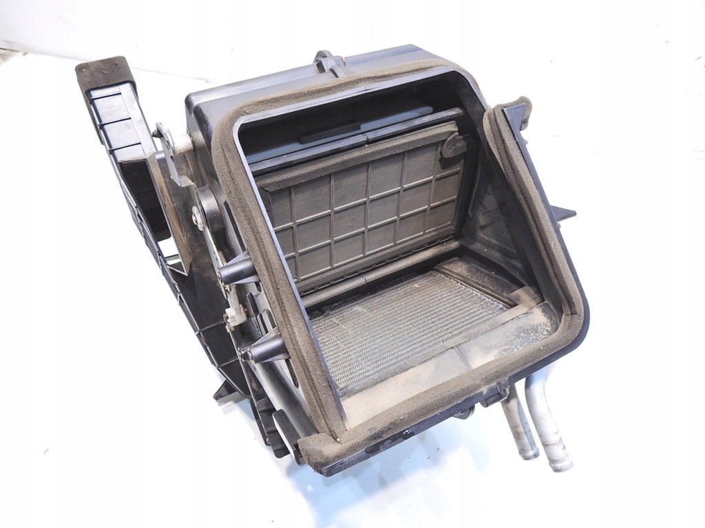 фото №6, Корпус отопитель левая kia sorento i 2.5 crdi