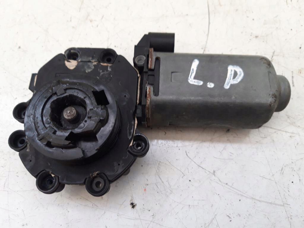 фото №1, Моторчик стекло левый перед renault scenic i