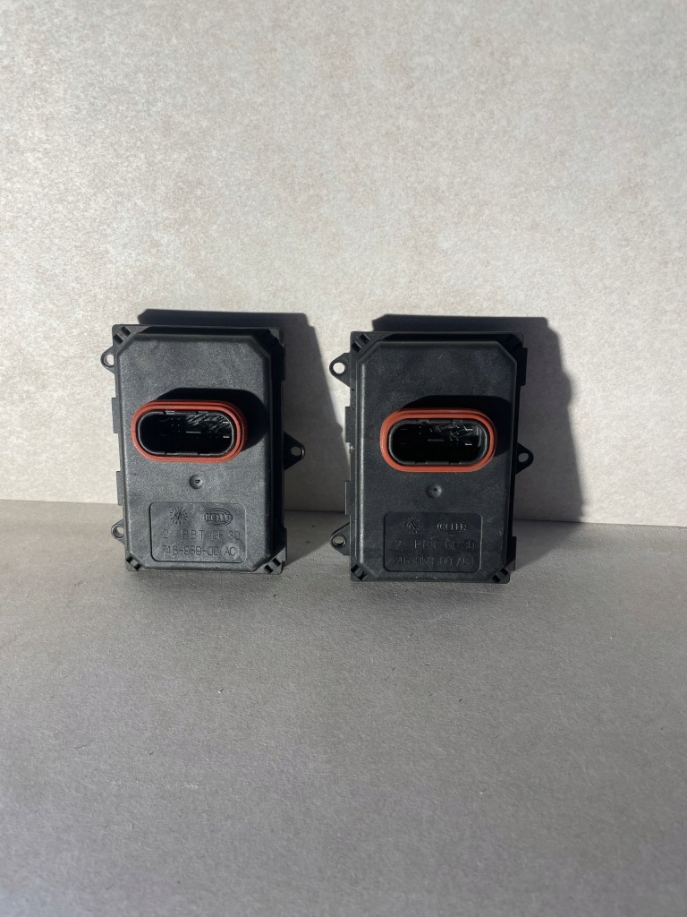 фото №1, Audi porsche модуль поворота преобразователь 7pp941329t