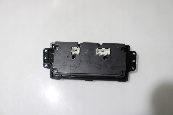 фото №3, Панель управление обдув mazda 6 ii