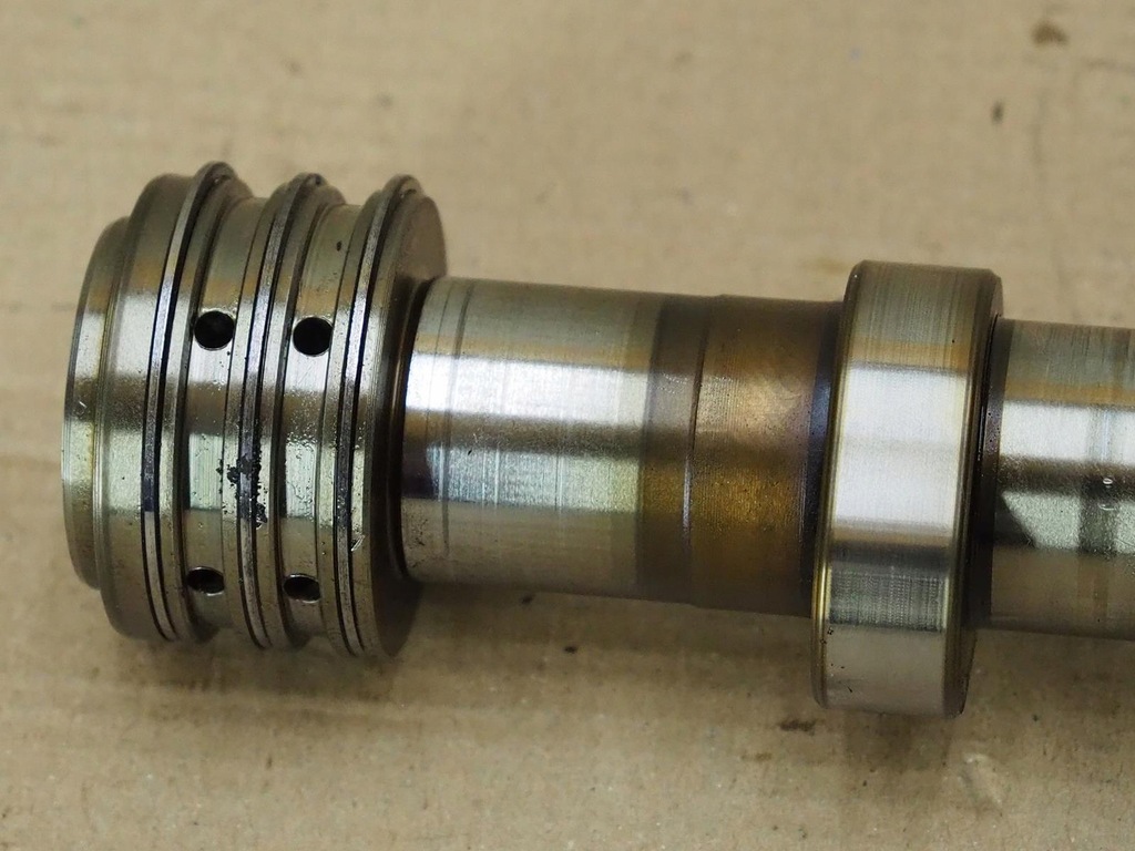 фото №12, Вал лівий всмоктуючий audi a8 d3 6.0 bht 07c101l