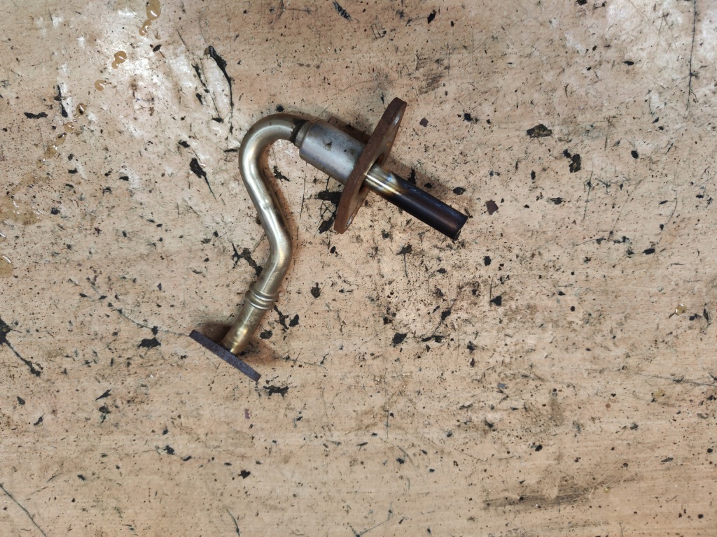 фото №1, Suzuki sx4 06-12 1.6 m16a шланг трубка egr