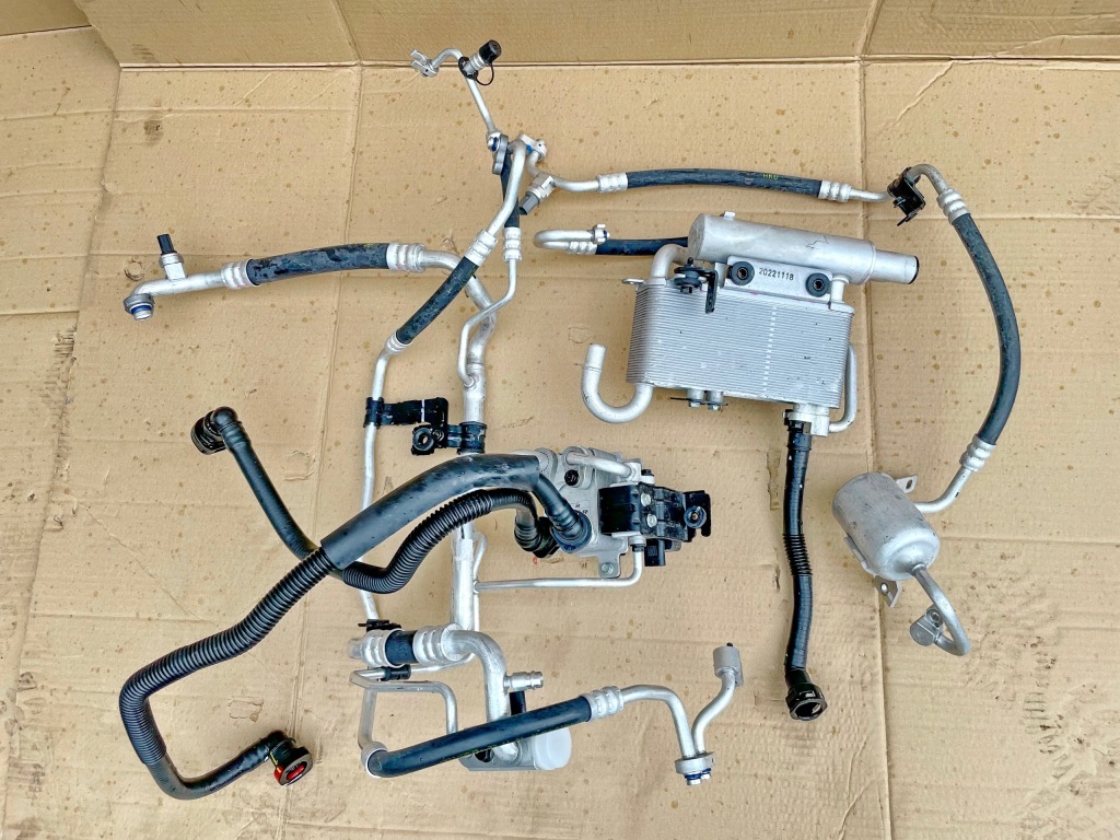 фото №1, Kia ev6 2wd радіатор випарник кондиціонера демонтаж