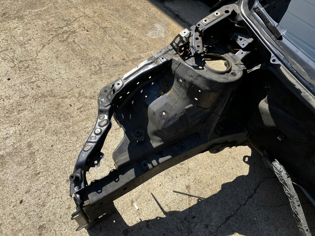 фото №5, Prius iii стіна перегородкова чверть передня ліва права повний перед