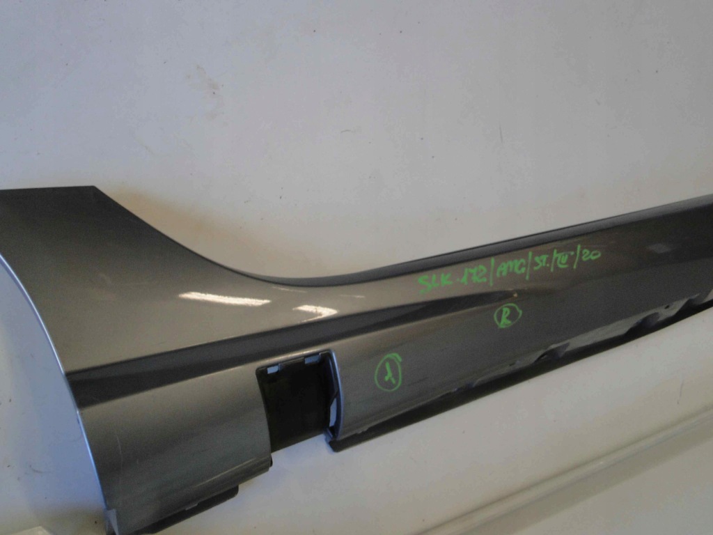 фото №4, Mercedes slk slc r172 172 молдинг порог правая amg