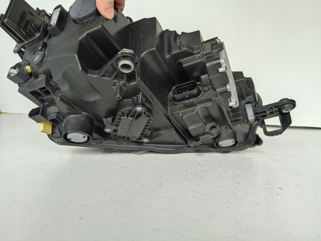 Фара ліва фара skoda scala 657 18- full led Недорого