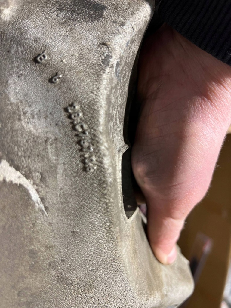 фото №6, Поворотный кулак правый перед land range rover evoque ii l551 28c76706