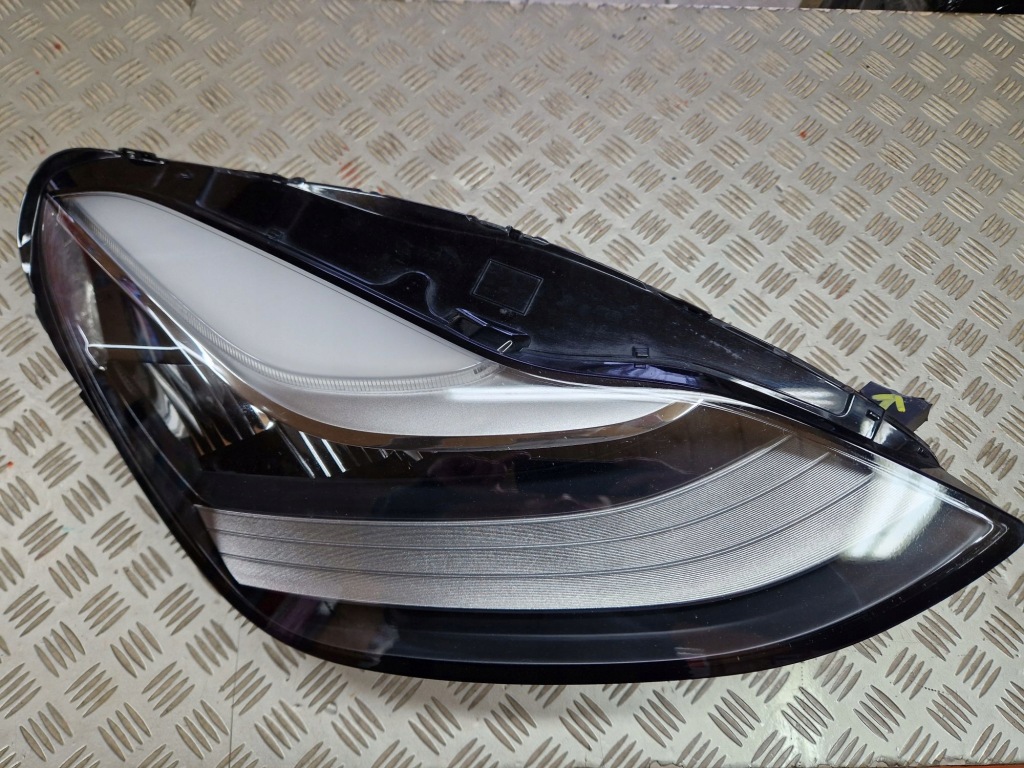 Купить Фара передняя правый  led tesla 3 2017r-