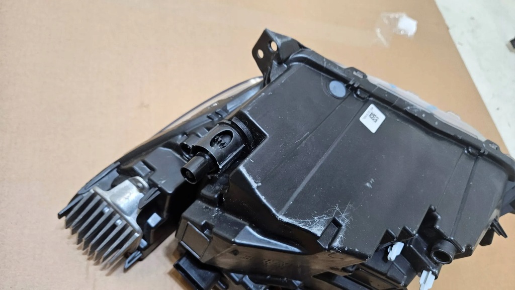 фото №6, Лампа перед передняя правая volvo xc40 31655982