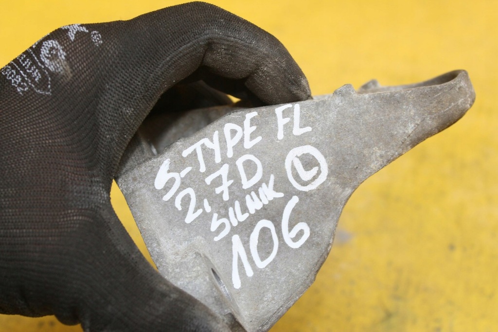 фото №7, Jaguar stype x200 3.0d кронштейн подушка sil