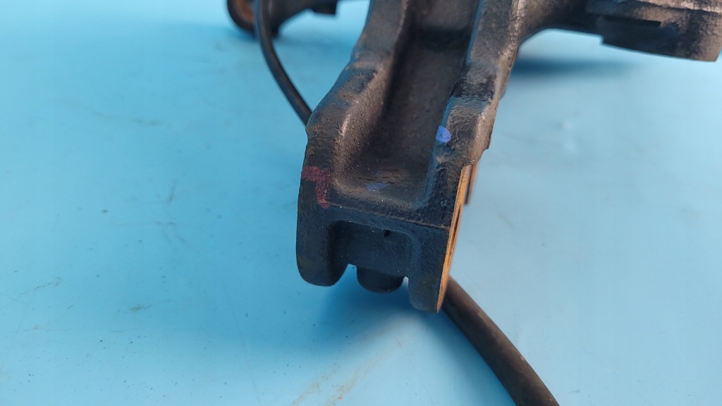 Fiat scudo 3 expert 3 2.0 cdti 22r поворотный кулак левый перед Недорого