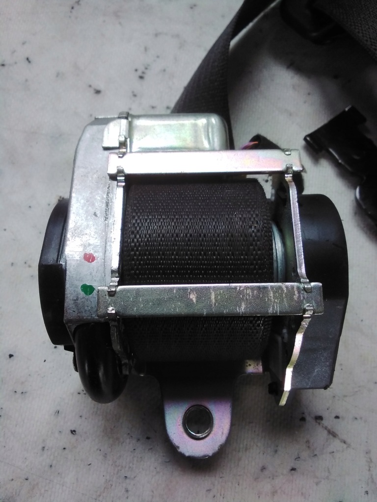 8294 astra j ремень безопасности левое  перед Цена