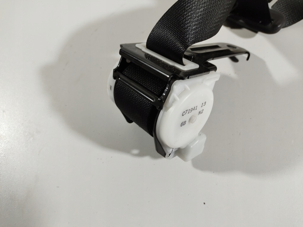 фото №5, Lexus is300h 13r pas безопасности правый задняя