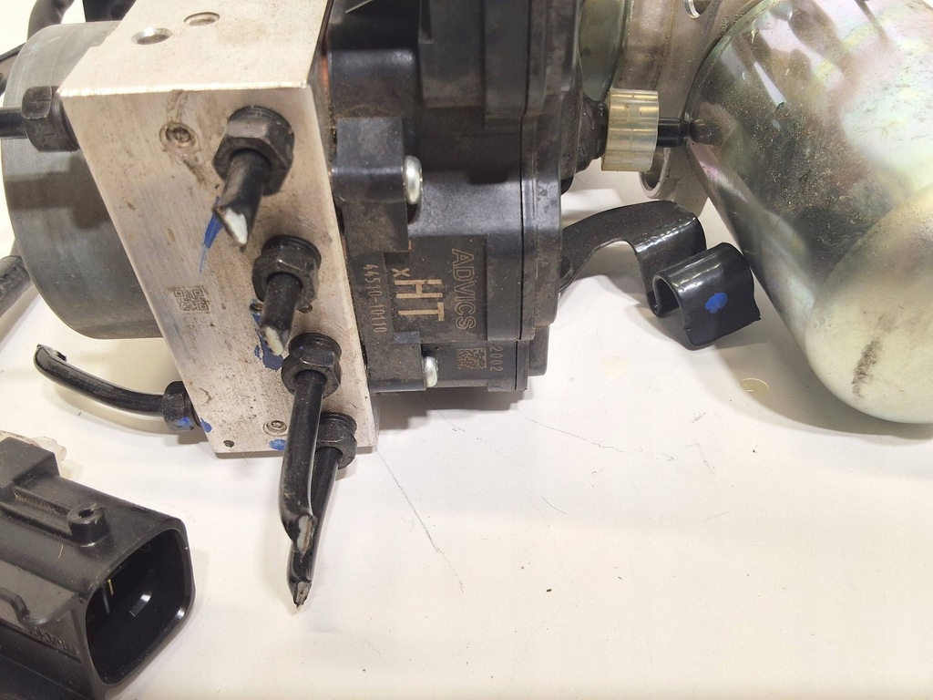 фото №7, Toyota c-hr chr насос abs 113040-41570 89541-10050 44510-10110