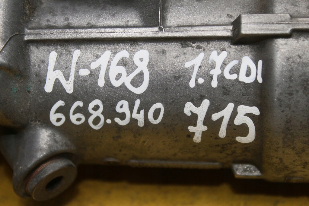 фото №11, Основание фильтра масла a6681800210 1.7 cdi w168