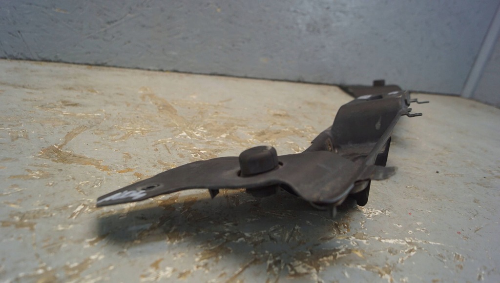 фото №8, Volvo c70 ii защита поперечина передний 31250176 a204