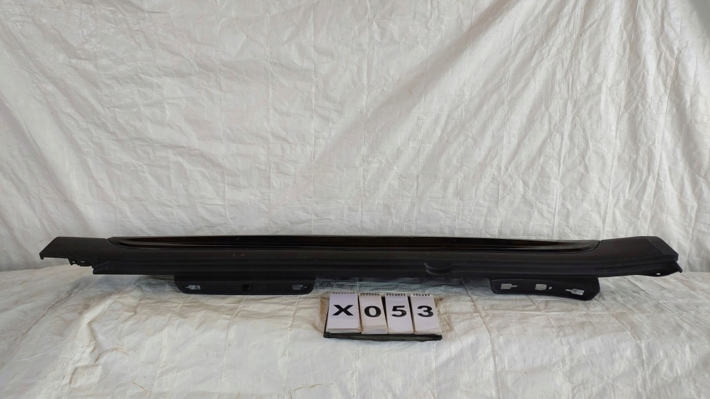 фото №1, Mini countryman f60 накладка молдинг поріг права