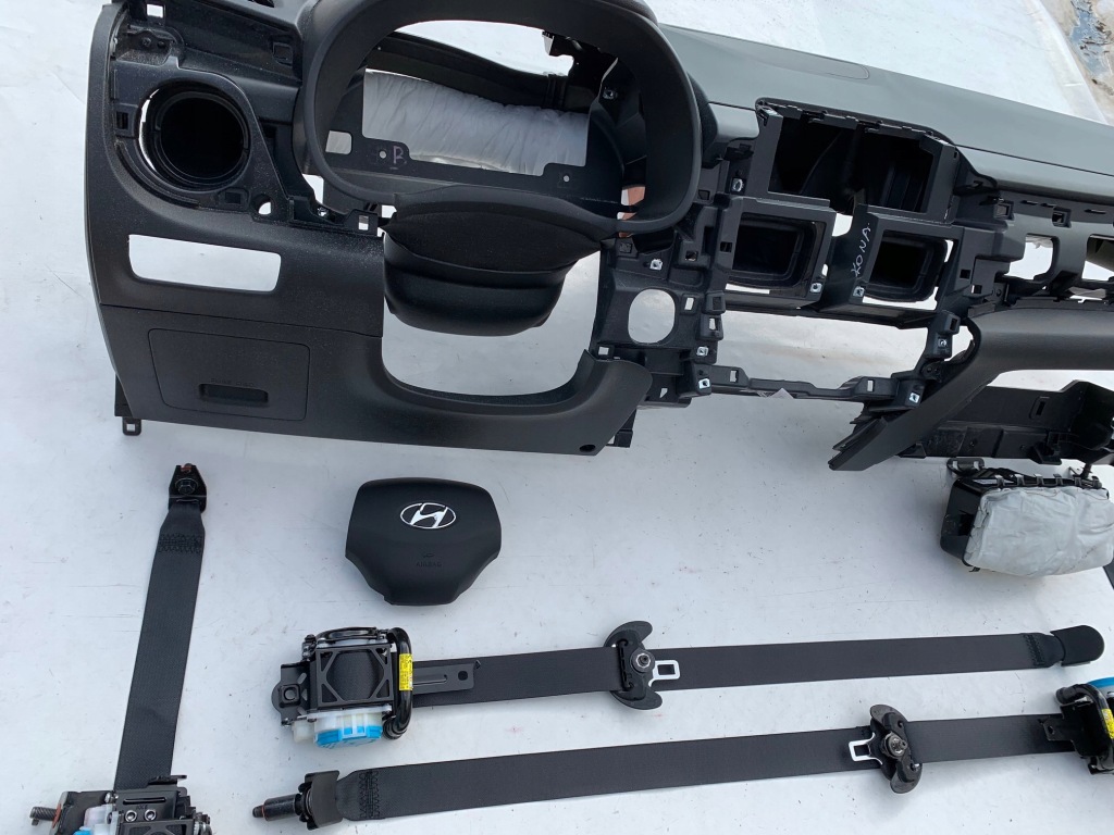 фото №5, Hyundai kona приборная панель приборная панель консоль подушки безопасности ремни