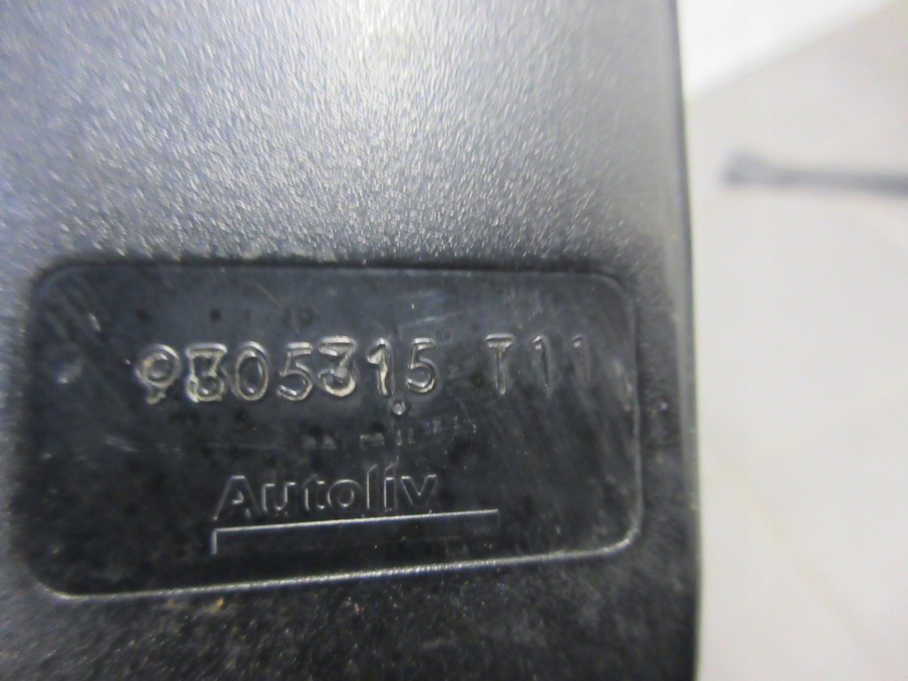 фото №3, Клипса поперечина правый перед peugeot 308 cc