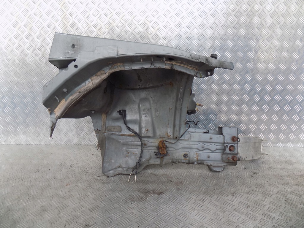 фото №4, Mercedes w212 лонжерон чверть права