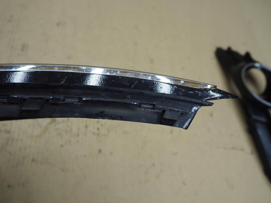 фото №12, Audi a6 c7 - решётка бампера - левая 4g0807151