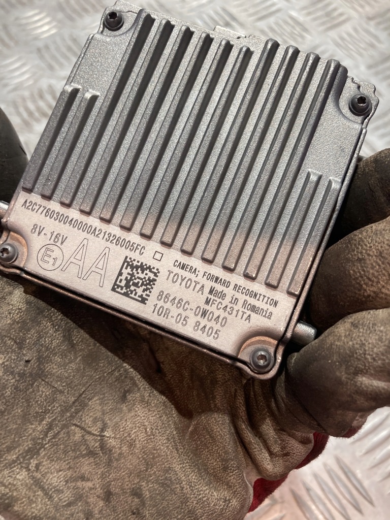 фото №2, Камера радар датчик toyota yaris iv 20-