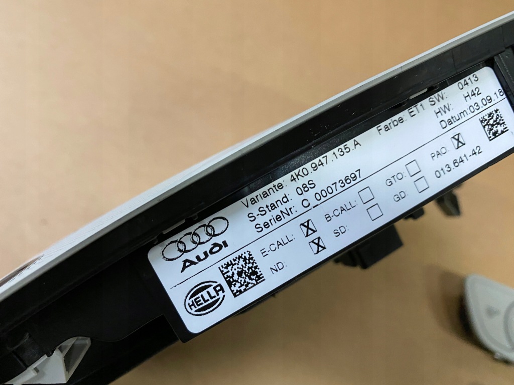 фото №4, Audi a6 a7 4k лампа салона led 4k0947135a