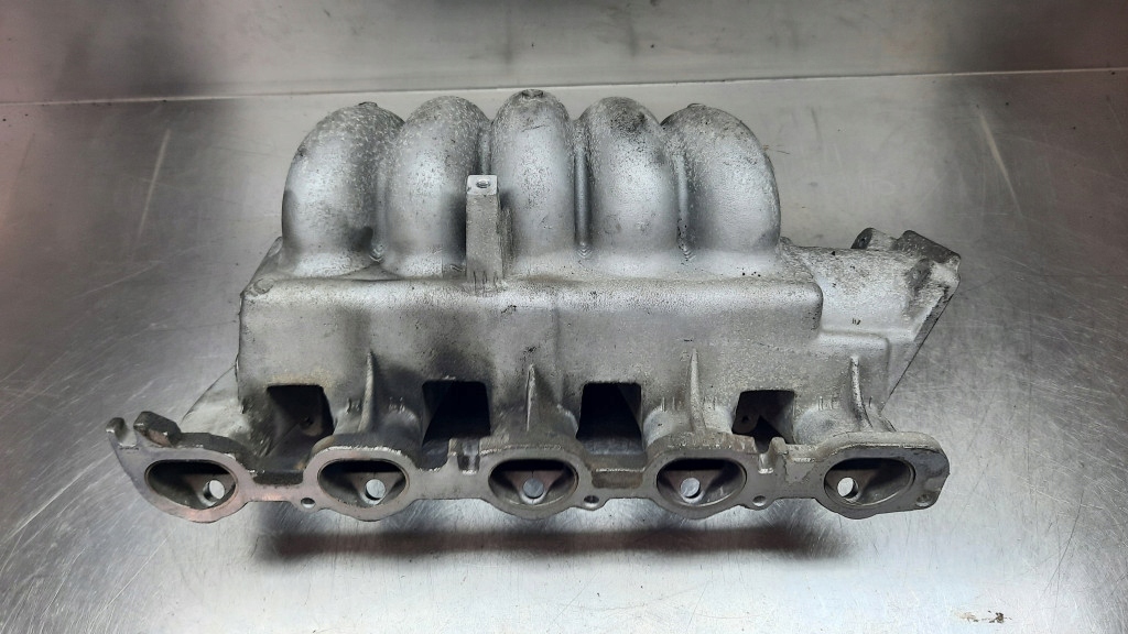 фото №8, Коллектор всасывающий 393fa04 volvo v70 ii s60 2.4b + gaz