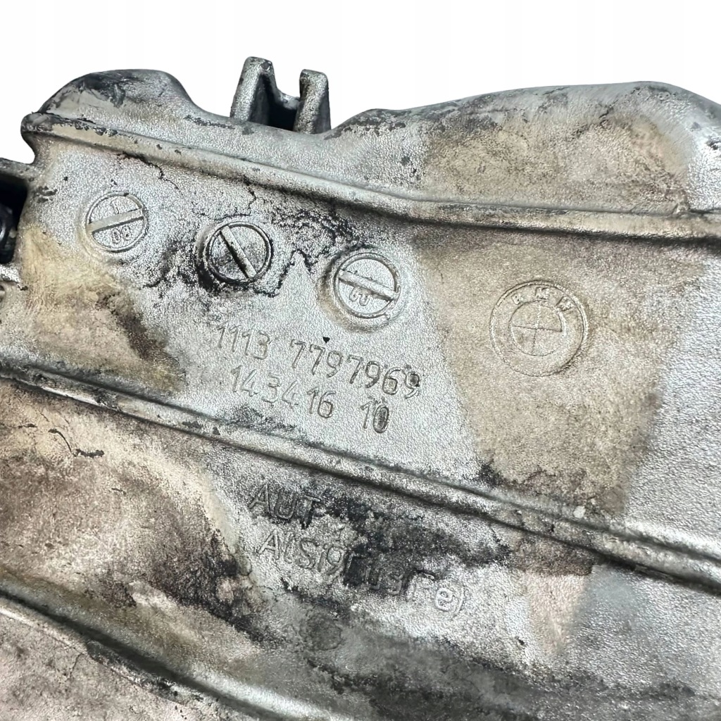 фото №8, Bmw 3 e90 e91 2010 піддон масляна