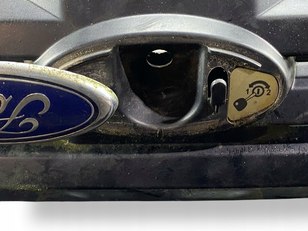 фото №11, Ford transit - tourneo connect 1800cm3 2009 бамперы грузовой