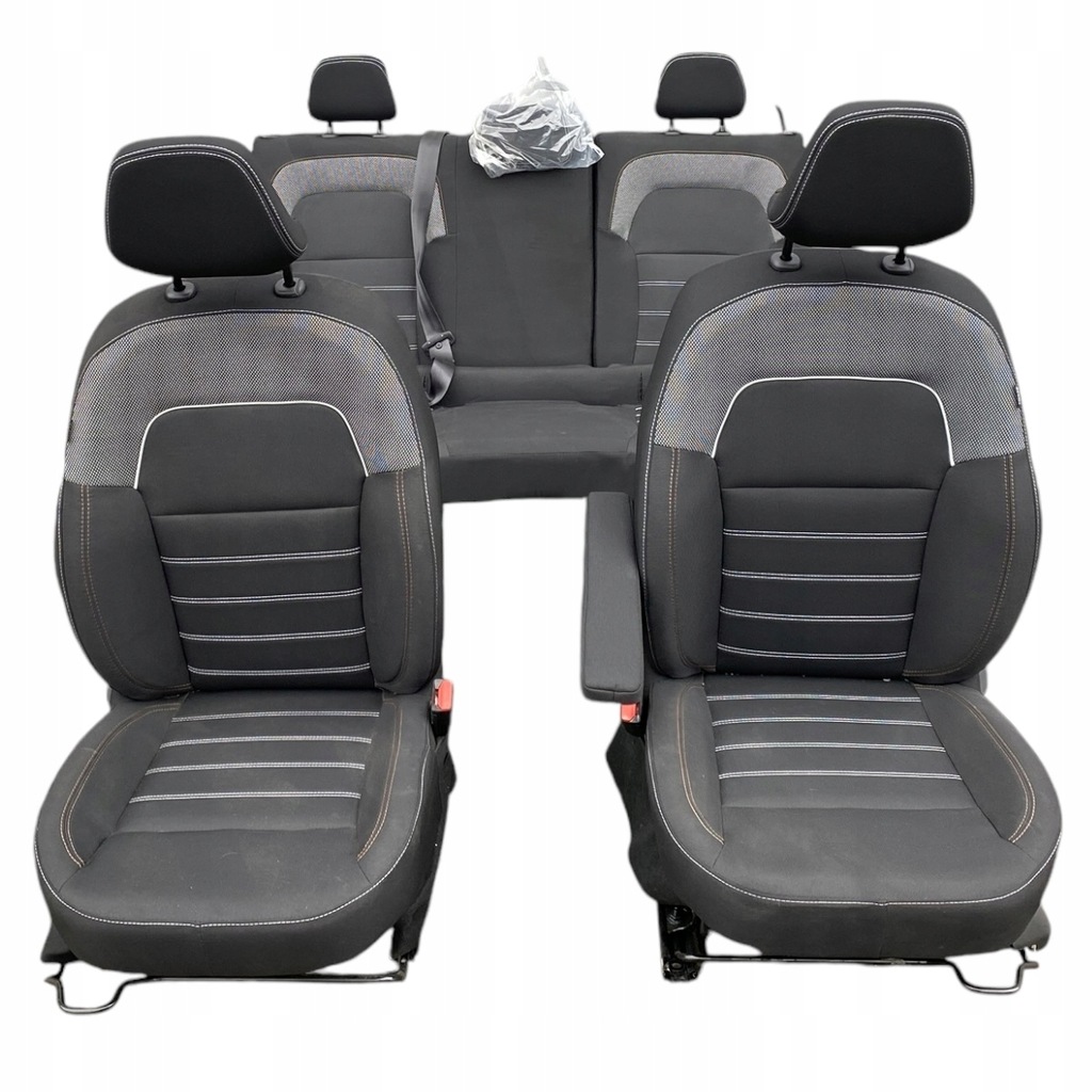 фото №11, Сиденья заднее сиденье салон середина dacia sandero iii