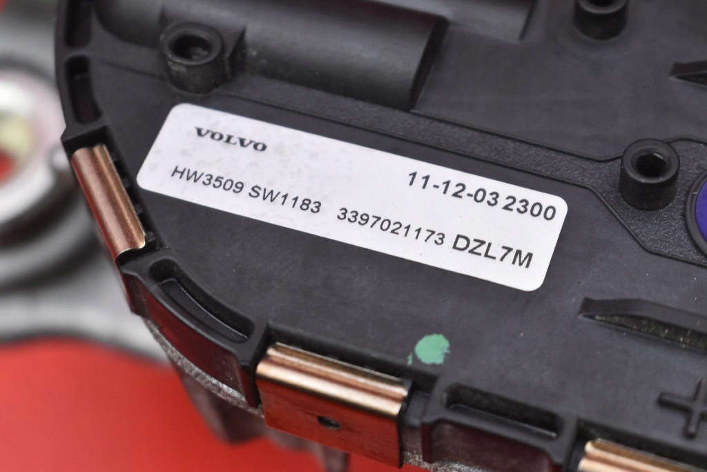 Механизм моторчик дворник европа  30753493 volvo v60 1 1 10-13 Недорого