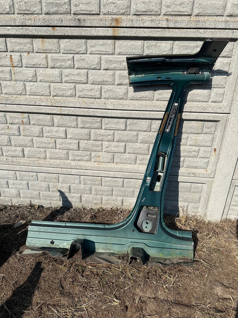 фото №8, Порог блок двигателя правый обшивка mercedes w211