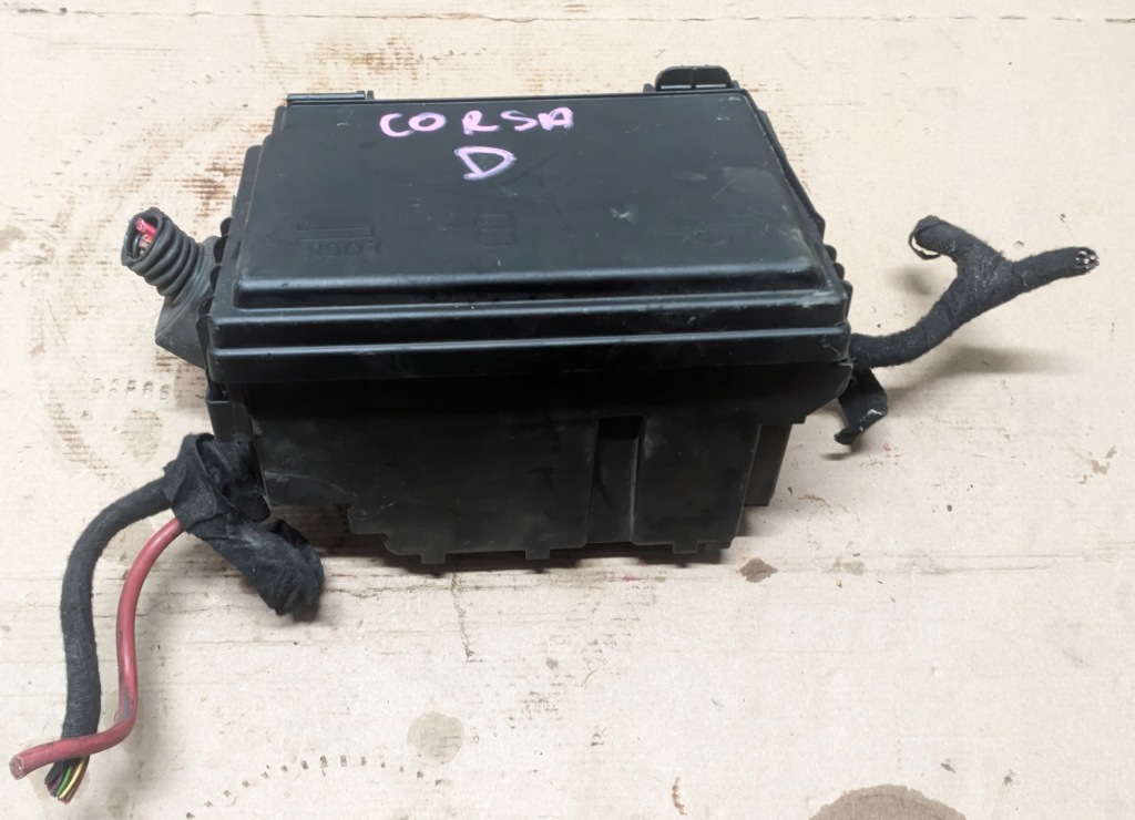 фото №1, Opel corsa d коробка предохранителей 13246915