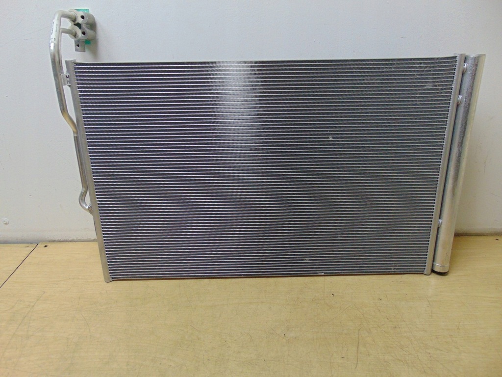 фото №8, Радіатор кондиціонера vw touareg 7p0820411b