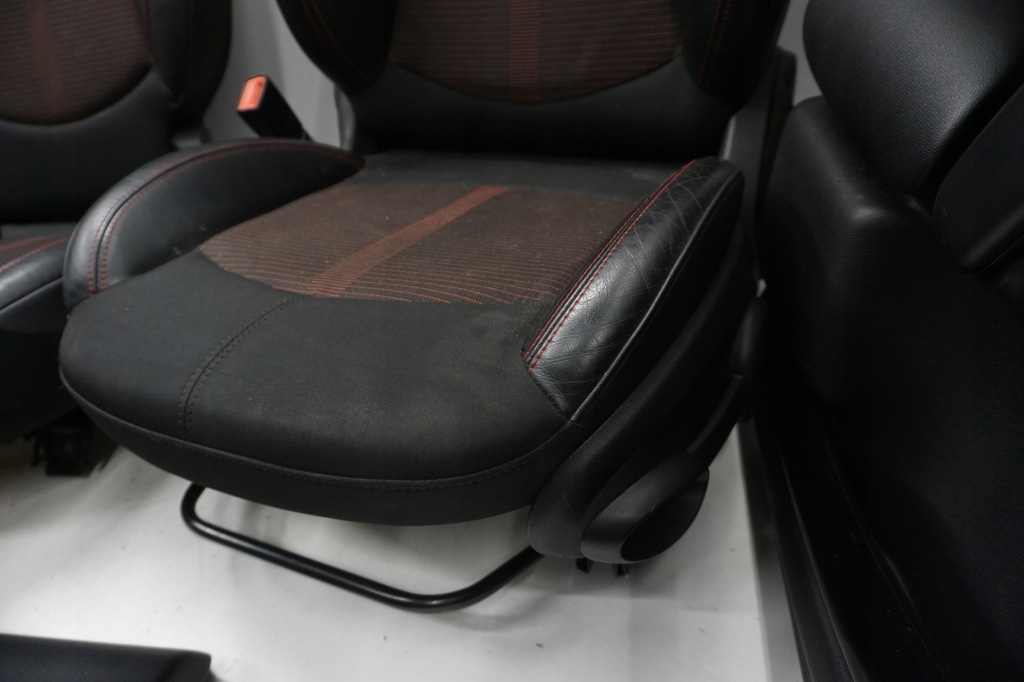 фото №12, Mini r60 s сиденья заднее сиденье обшивки