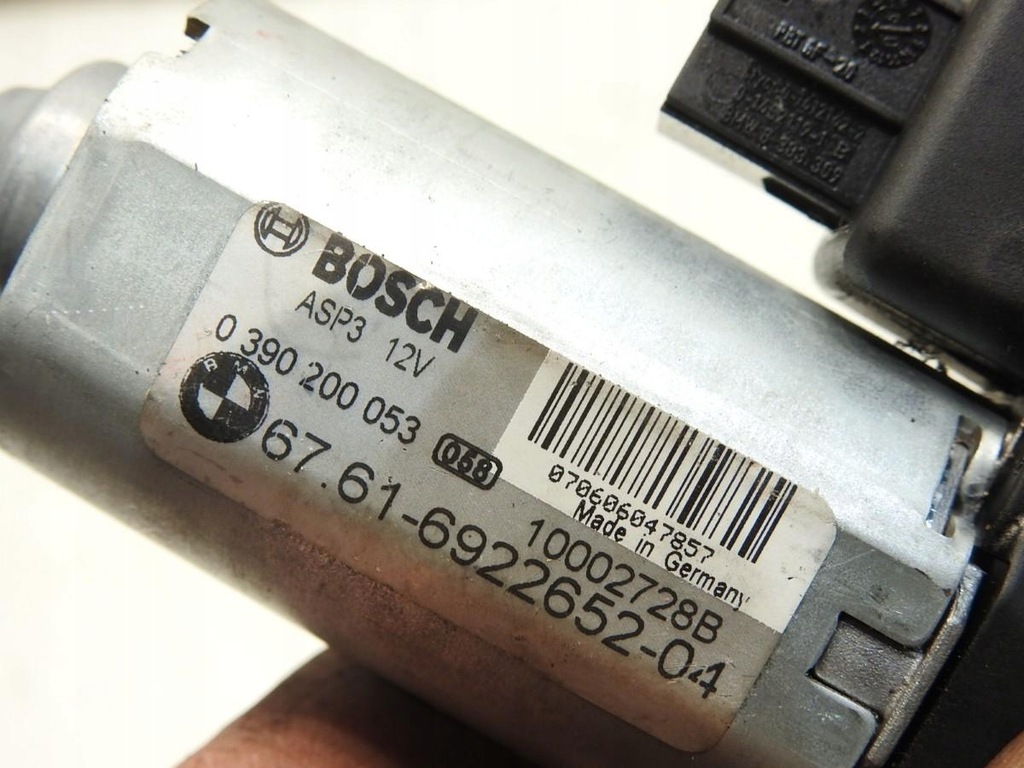 фото №7, Моторчик люк перед bmw x3 e83 6922652 0390200053