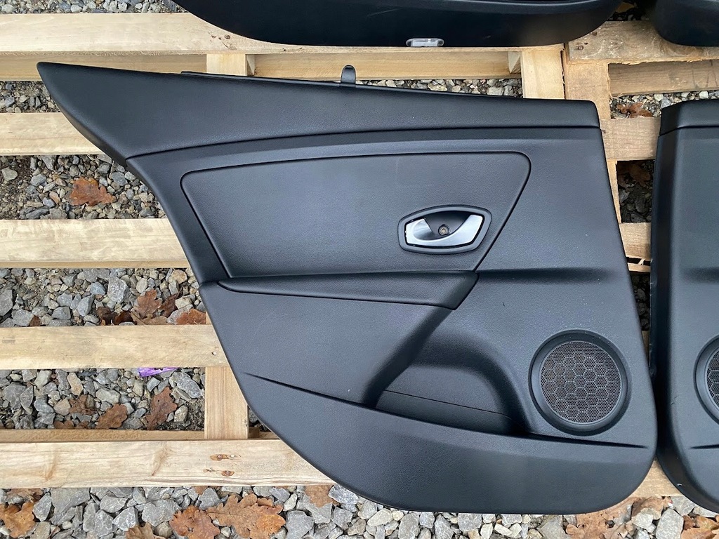 фото №4, Оббивка обшивки двері комплект шкіра renault fluence