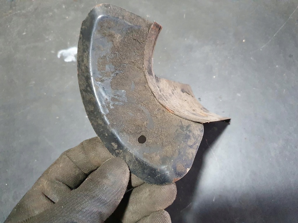 фото №7, Fiat 126 600 старый typ лист корпус генератора ремень оригинал акция