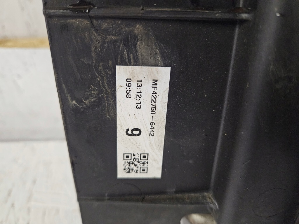 фото №4, Toyota yaris iii 11-17 1.3 радиатор комплект