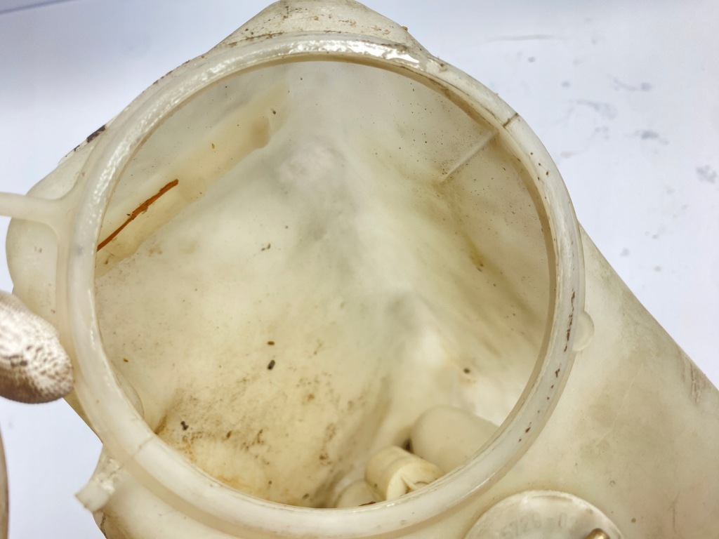 фото №12, Бачок рідина омивача mercedes w124 1248691020