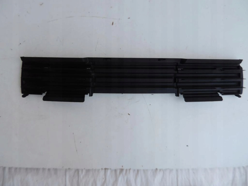 Купити Решітка заглушка бампера перед opel grandland x y00085880