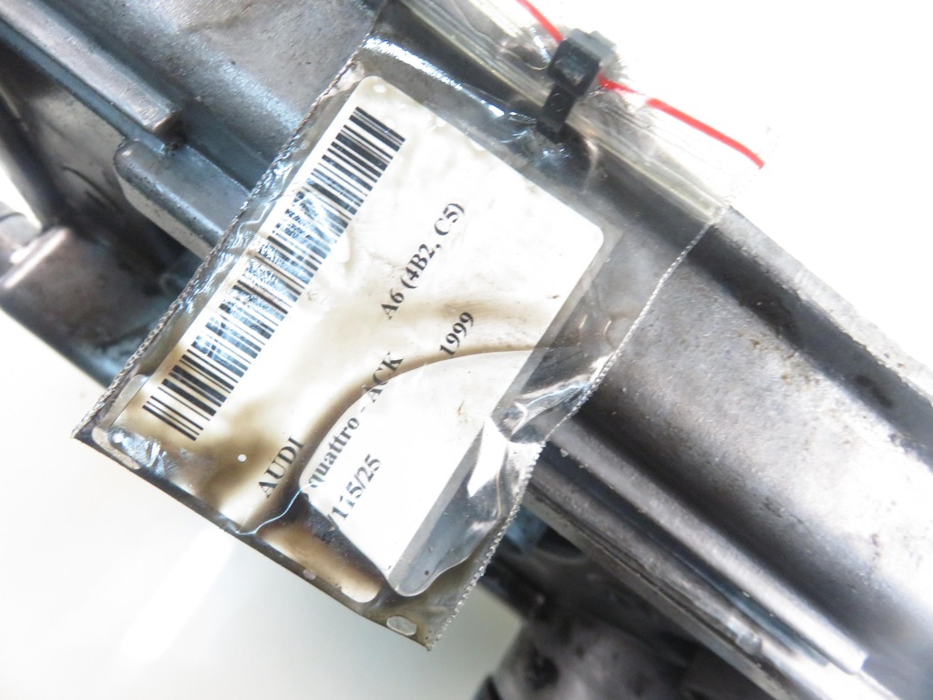 фото №5, Крышка клапанов audi a6 4b2, c5 2.8 ack 078103471l