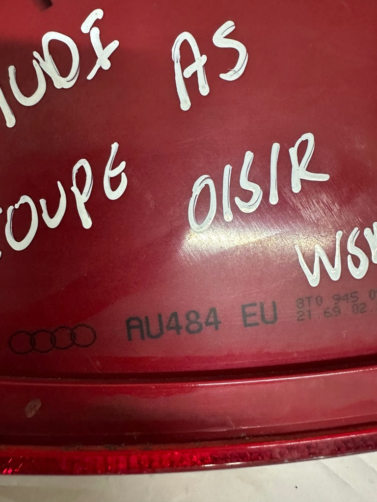 фото №10, Лампа правая задняя w крыло audi a5 coupe 8t0945095d